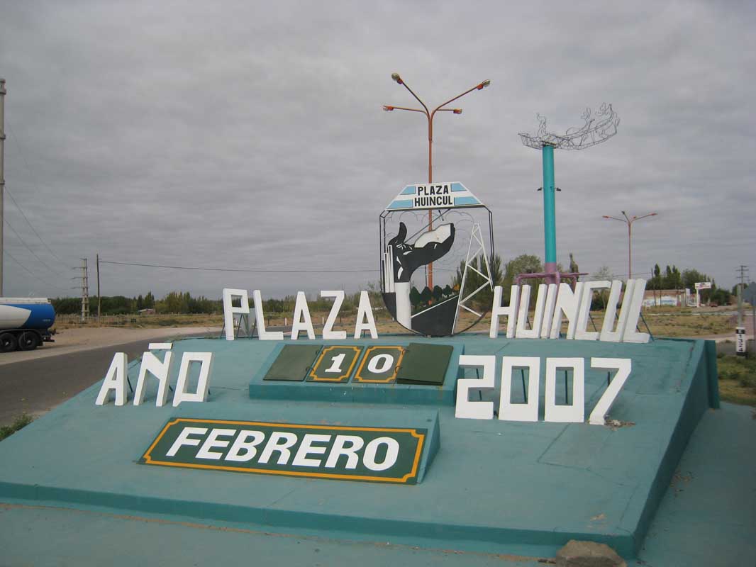 149 Plaza Huincul IMG_0108