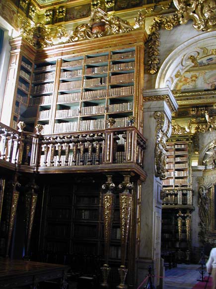 095 Coimbra Library PC170051