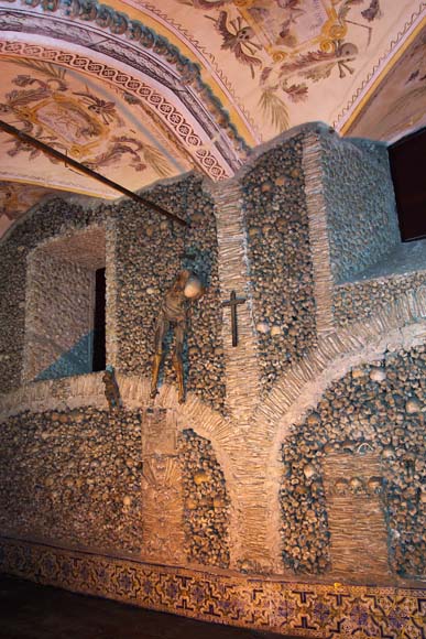 155 Evora Capela dos Ossos DCP_1758